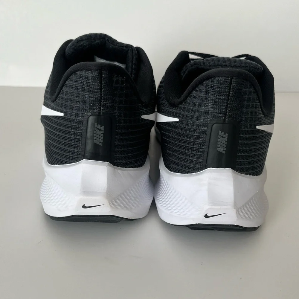 Nike Air Zoom Pegasus 39 running shoes black 12